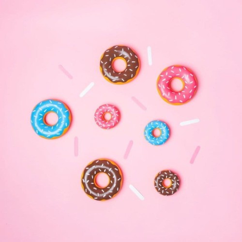 ZippyPaws DONUTZ (TPR) truskawkowy