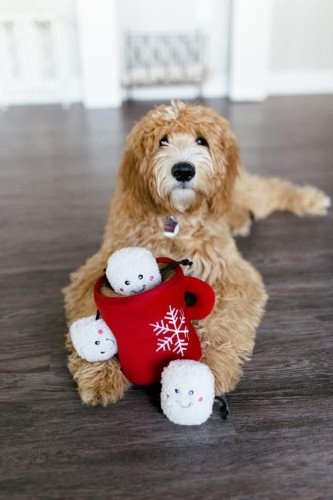 ZippyPaws pluszowa norka KAKAO Z PIANKAMI