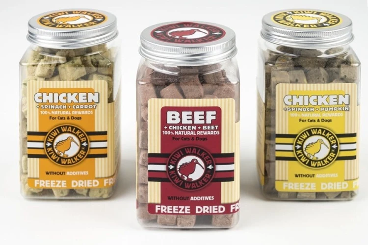 Kiwi Walker 100% WOŁOWINA + KURCZAK + BURAK liofilizowane smaczki 90g