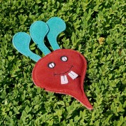 GREEN &amp; WILD'S Terry the Turnip (Rzepa) zabawka ekologiczna dla psa