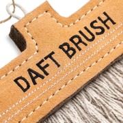 GREEN &amp; WILD'S Daft Brush (Zwariowana szczotka) zabawka ekologiczna dla psa