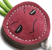 GREEN &amp; WILD'S Ruby the Radish (Rzodkiewka) zabawka ekologiczna dla psa